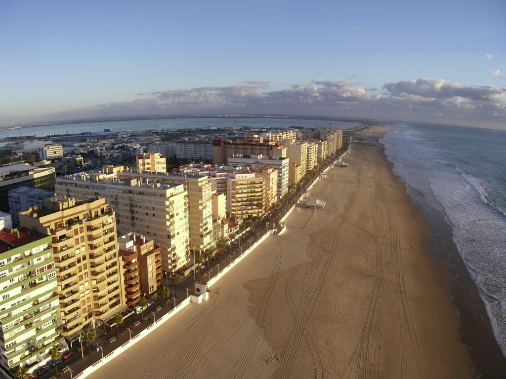 Atico Avda Cadiz Playa Apartment Exterior photo